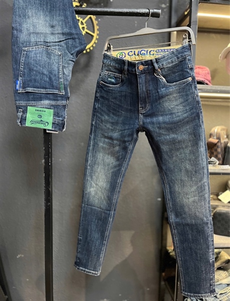 Jean Dài- QCCC -8095 xanh đậm was lưng chữ GuCC