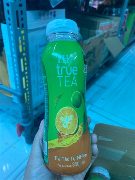Trà xanh TH truetea tắc tự nhiên 350ml