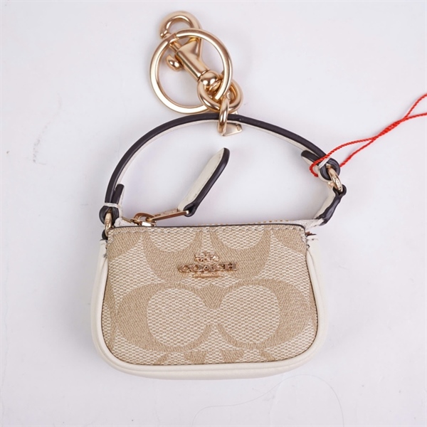 Charm Coach trắng KG+