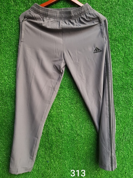 Adidas ເທົາ
