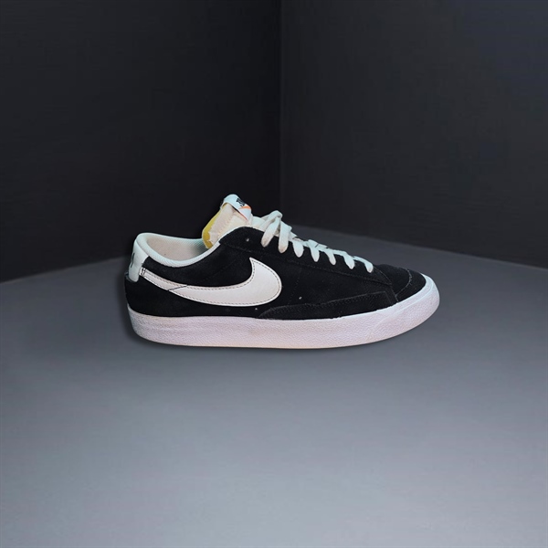[2HAND] Giày Nike Blazer Low 77 Da Lộn Đen Trắng-DA7254-001 - GIÀY CŨ CHÍNH HÃNG 100%