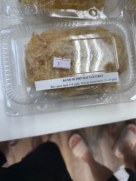 Bánh Mì Phô Mai Tan Chảy