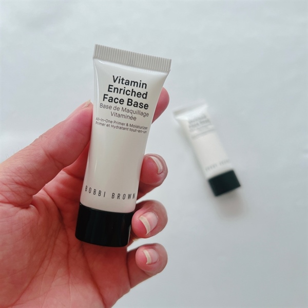 Kem lót Bobbi Brown 15ml ( dạng tuýt)
