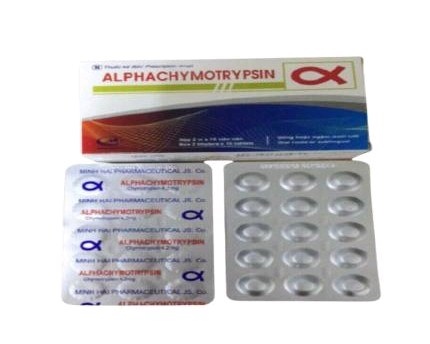 Alphachymotrypcin 42000 UI Minh Hải điều trị phù nề, sưng do chấn thương, phẫu thuật (Hộp 10 vỉ x 15 viên)