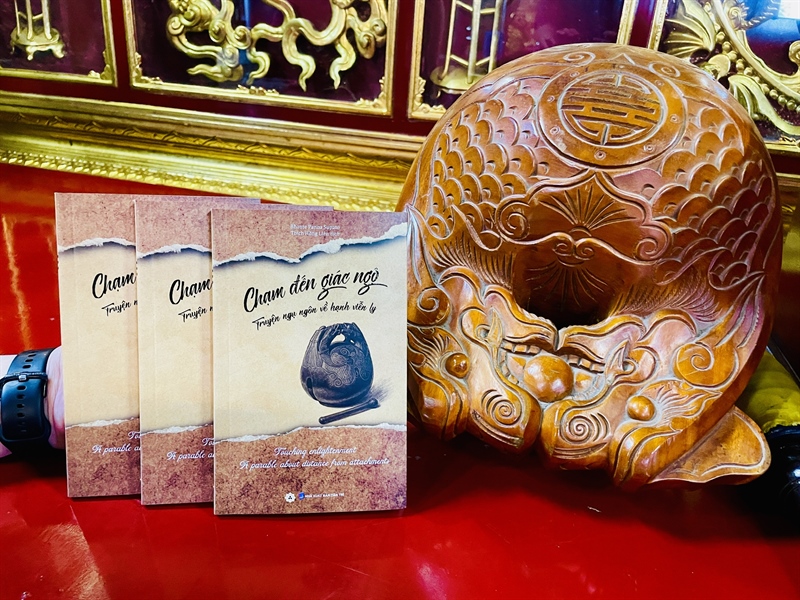 Chạm đến giác ngộ - Truyện ngụ ngôn về hạnh viễn ly