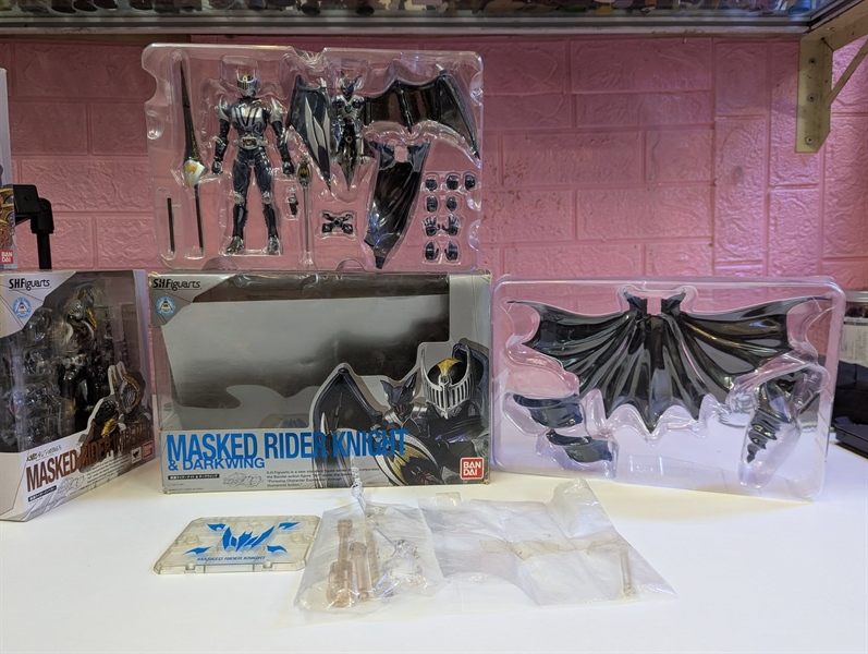 (OPEN)SHF KAMEN RIDER KNIGHT & DARKWING