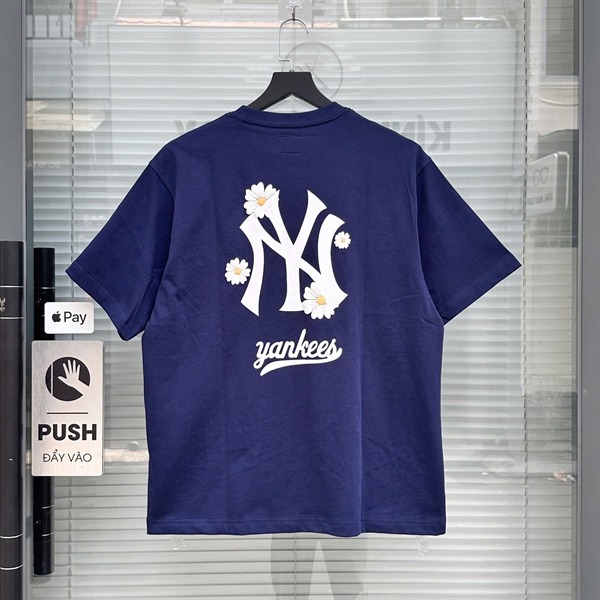 ÁO THUN NEW ERA NY YANKEES FLOWERS - CÚC NAVY