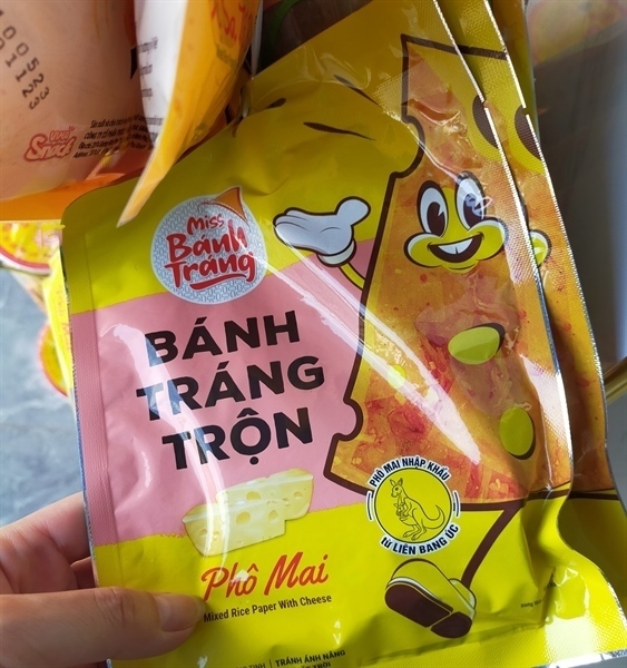 Bánh tráng trộn vị phô mai