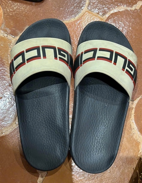 Dép GG đen quai trắng +