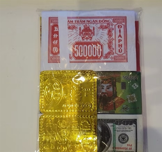 COMBO 5 LOẠI TIỀN