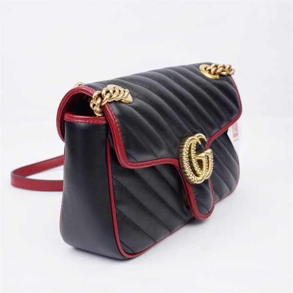 Túi GG Marmont đen viền đỏ (A030203656) sz25 +
