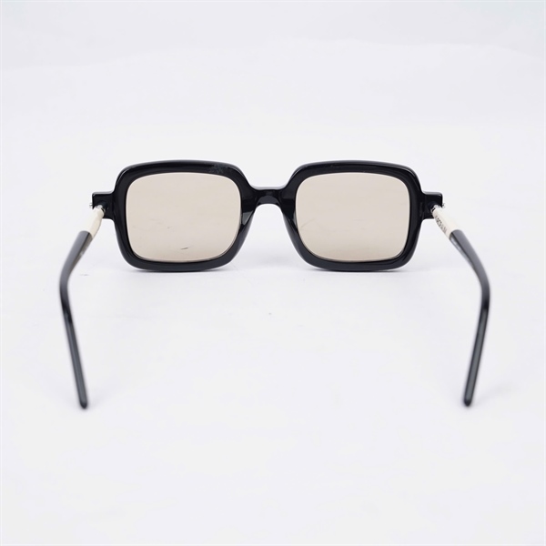 Kính Kuboraum đen pha trắng Maskle P2 BYB (50-22-145) KG+