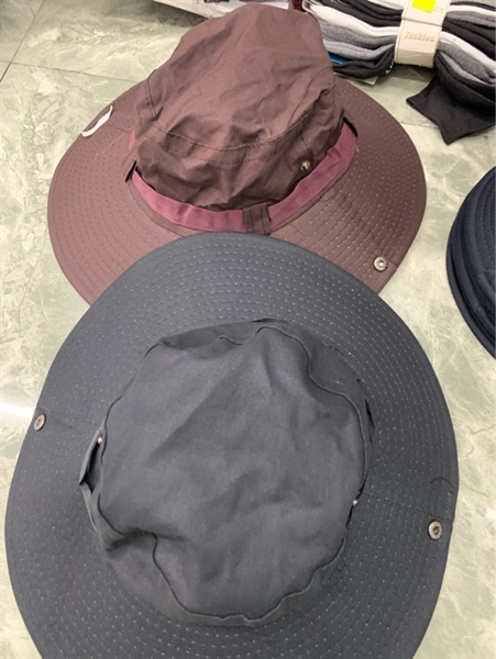 Mũ nón vành lớn