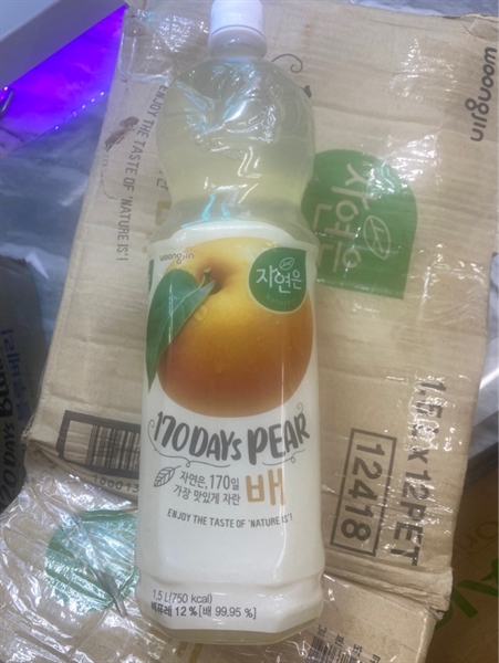 Nước Trái Cây Lê Woongjin - Hàn Quốc 1.5L