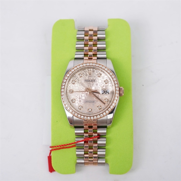 Đồng hồ Rolex bạc mặt hồng viền đính kim, kim độ (60D75011) sz38 (HC) KG+