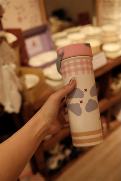Bình nước có đầu lọc trà