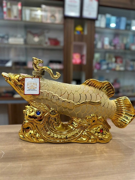 RƯỢU CÁ CHÉP NHẬT 2.5L 40%