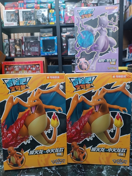 KEEPPLEY POKEMON ADVENTURE BUDDY SET CHARIZARD