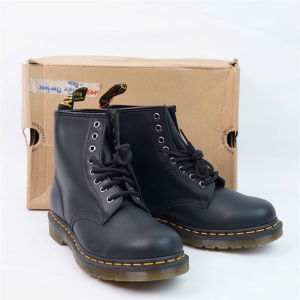 Giày Dr Martens Boot đen sz39 (LN) KG+