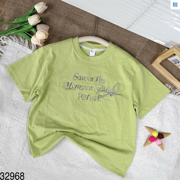 32968- Áo thun xanh in chữ trắng