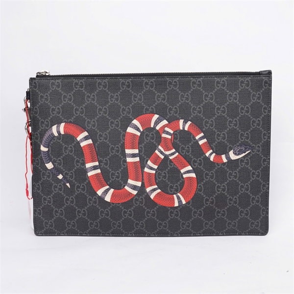 Túi GG Clutch đen in hình rắn (473904-572353) KG+