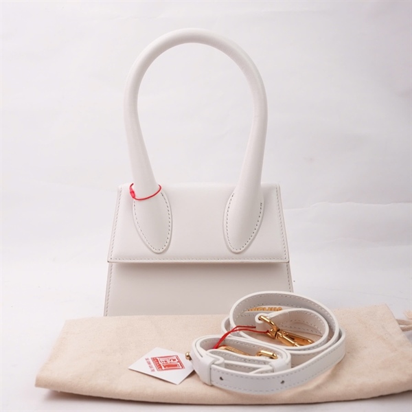 Túi Jacquemus trắng sz18 KG+