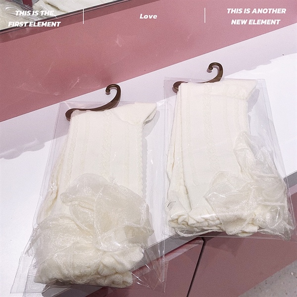 Vớ cổ cao bắp chân bo chun đính nơ ruy băng