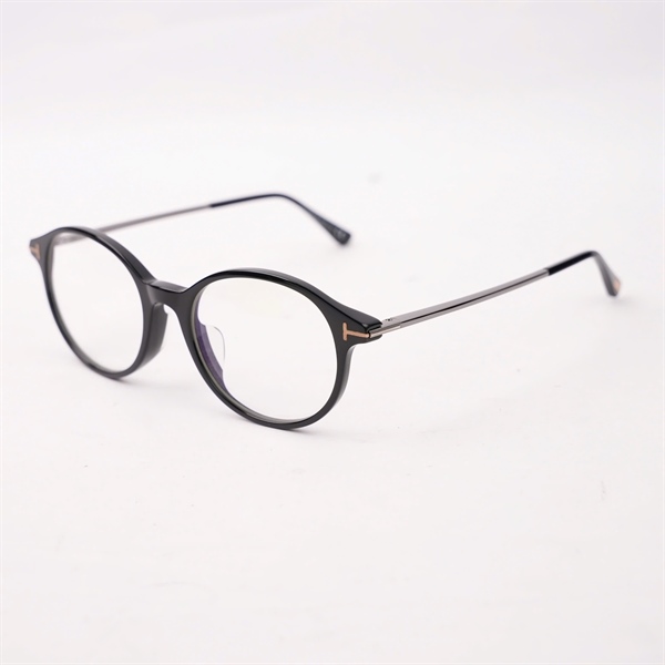 Kính Tom Ford đen TF5554-F-B 001 (52-19-145) (A-T) KG+