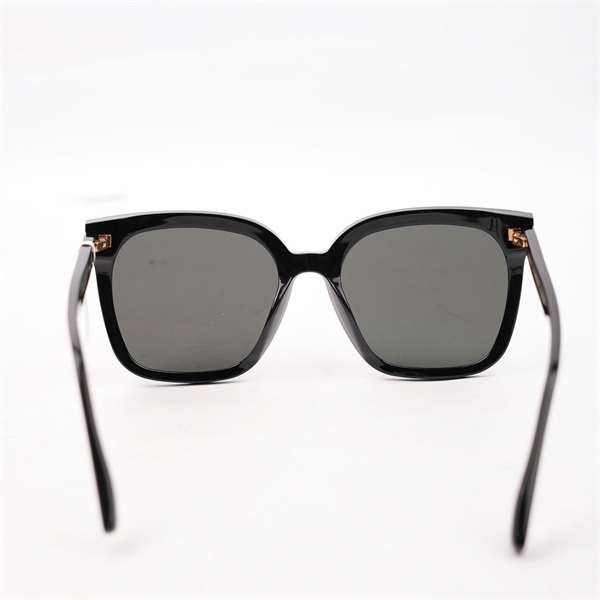 Kính Gentle Monster đen Col 01 (65-15-147) (A-T) KG+