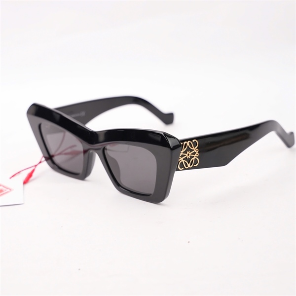 Kính Loewe đen LW40036I 01A (50-19-145) (A-T) KG+