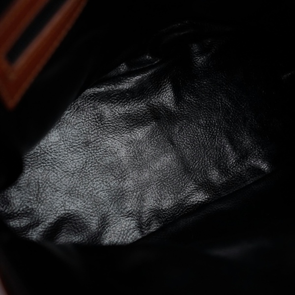 Túi Fendi kẻ sọc viền nâu kèm ví sz29 (HN) KG+