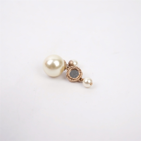 Bông tai Dior ngọc trai (MV) KG+