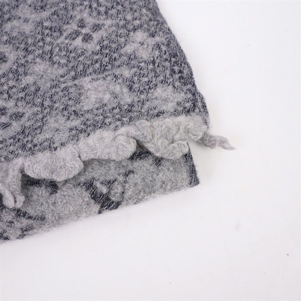 Khăn LV hoa xám (MV) KG+