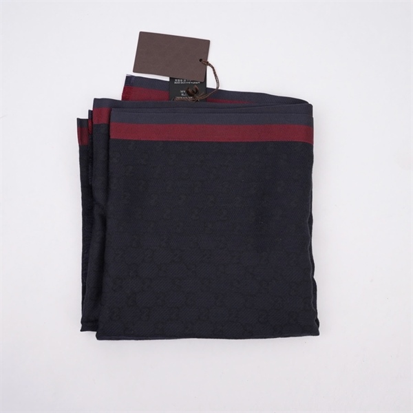 Khăn GG xanh đậm 45x180cm (MV) KG+