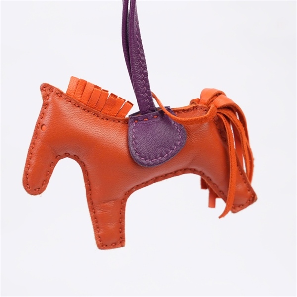 Charm Hermes ngựa cam (MV) KG+