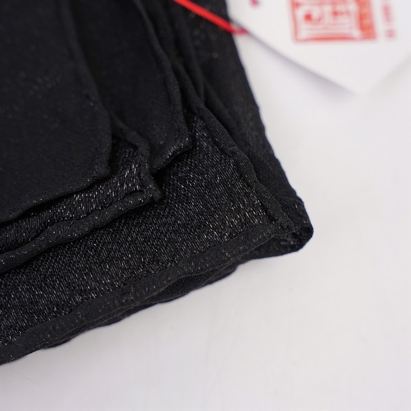 Khăn GG đen ánh kim (MV) KG+