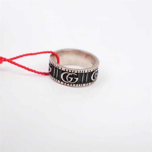 Nhẫn GG đen (MV) KG+