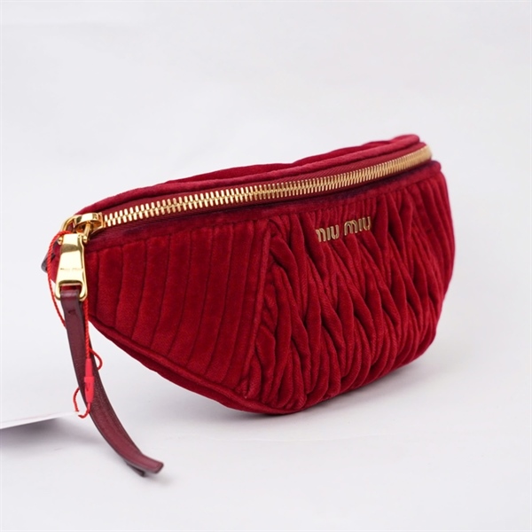 Túi Miu Miu đỏ sz23 (MV) KG+