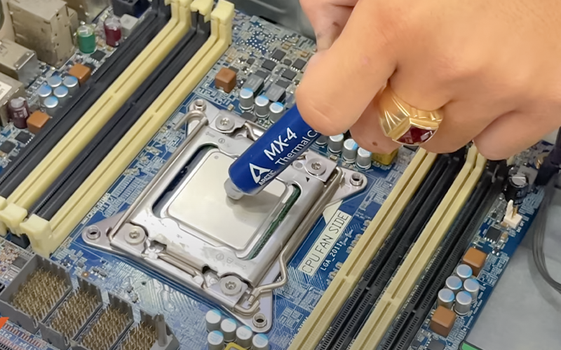 Vệ sinh máy tính văn phòng