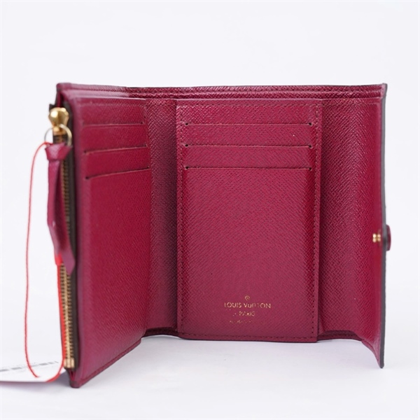 Ví LV hoa nâu gập 3 nút tím (LT) KG+