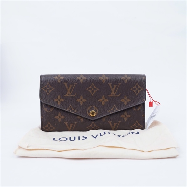 Ví LV hoa nâu nút vàng (LT) KG+