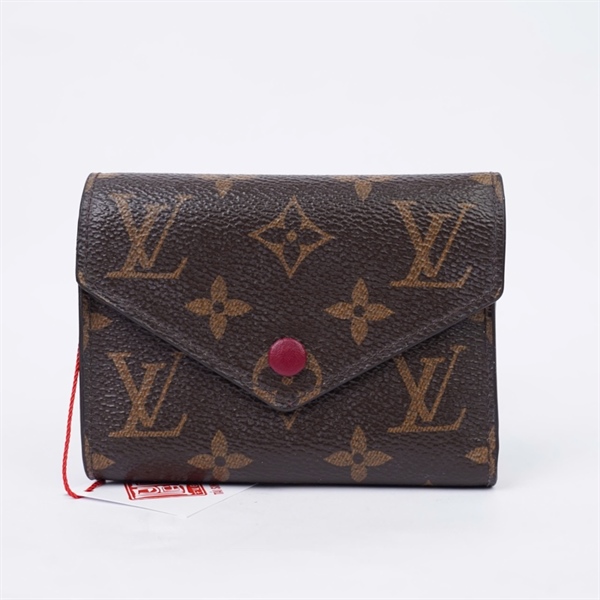 Ví LV hoa nâu gập 3 nút tím (LT) KG+