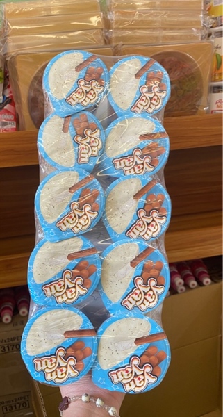 Banh ly Yan Yan Cookies cream Flavour 44g