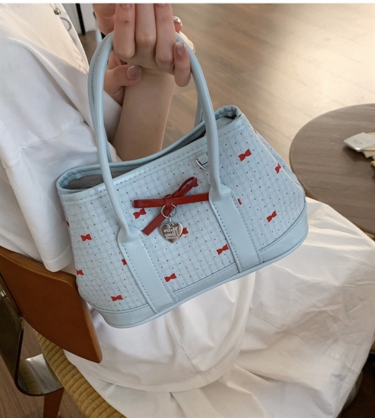 TÚI NƠ ĐỎ CHẤM BI