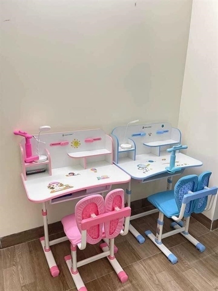 Bộ Bàn Học Kèm Ghế Trẻ Em Chống Gù Lưng ( Bộ )