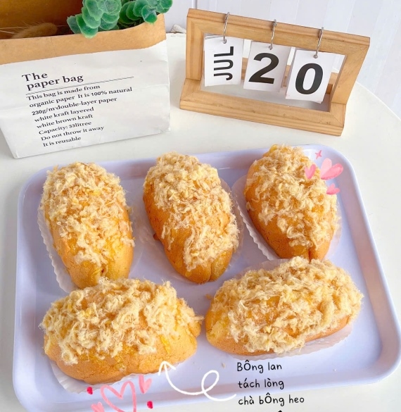 Bông Lan Tách Lòng Chà Bông Heo