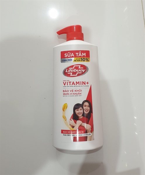 Lifebuoy sữa tắm bảo vệ vượt trội 800g Đỏ