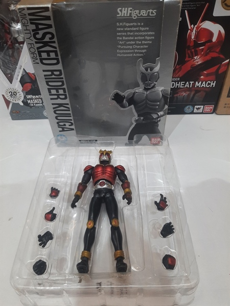 Mua bán (2ND-TÌNH TRẠNG PHÍA DƯỚI) SHF KAMEN RIDER KUUGA