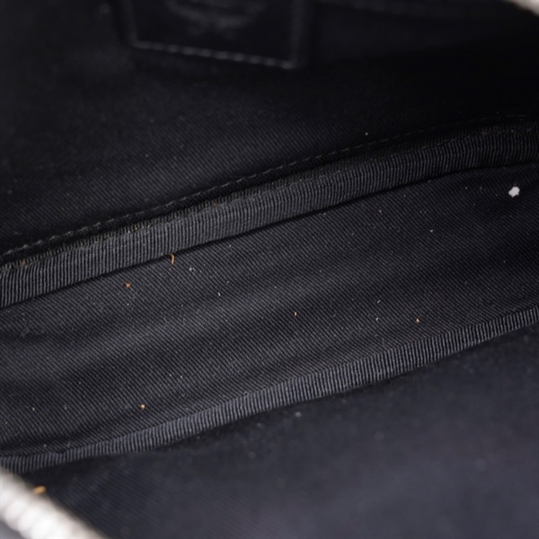 Túi MCM đeo chéo đen kèm charm thỏ sz17 KG+