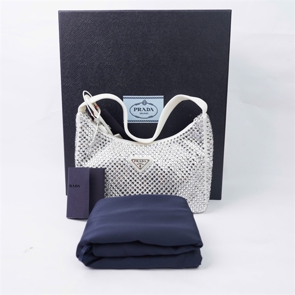 Túi Prada kẹp nách trắng đính cườm sz22 (LN) KG+